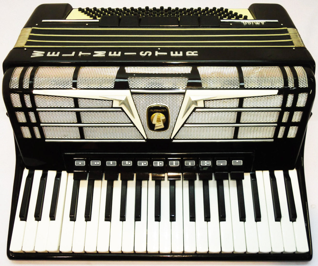 Weltmeister Amigo 120 Bass, 16 Registers, Bag & New Straps, German Accordion 806, Original, Excellent Accordian For Sale