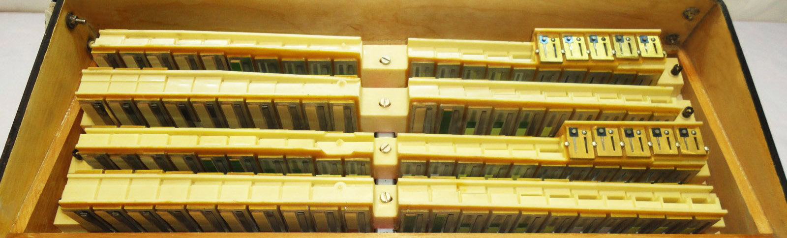 Weltmeister Amigo 120 Bass, 16 Registers, Bag & New Straps, German Accordion 806, Original, Excellent Accordian For Sale