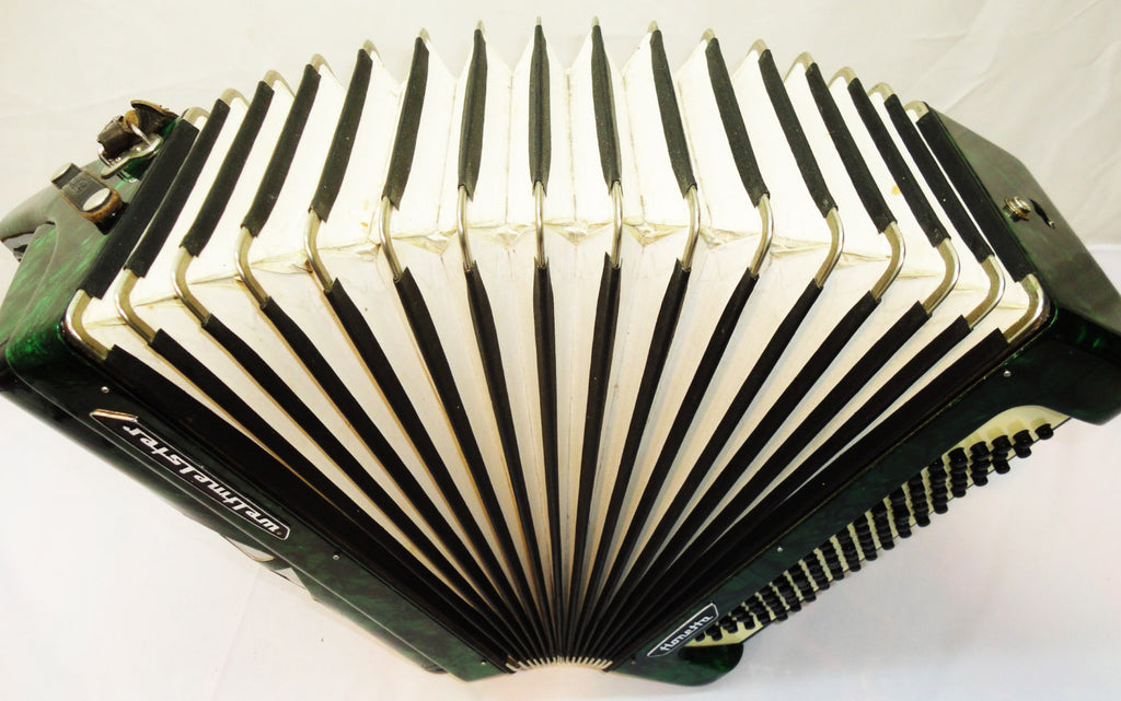 5 Row Weltmeister Fionetta 96 Bass Lightweight German Button Accordion Bayan 850,  Perfect Musical Instrument For Beginners / Children