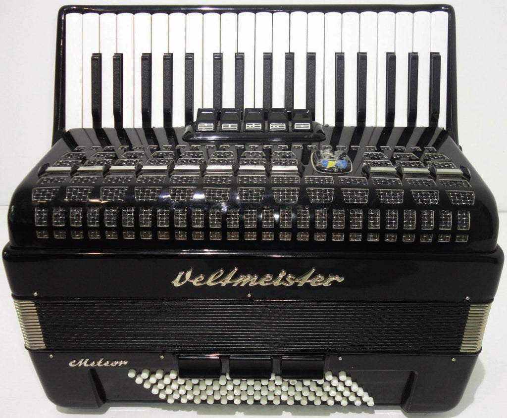 Weltmeister Meteor, Perfect Accordion 96 Bass, Germany, Case, Almost Unused! 903, Very Quality and Amazing sound