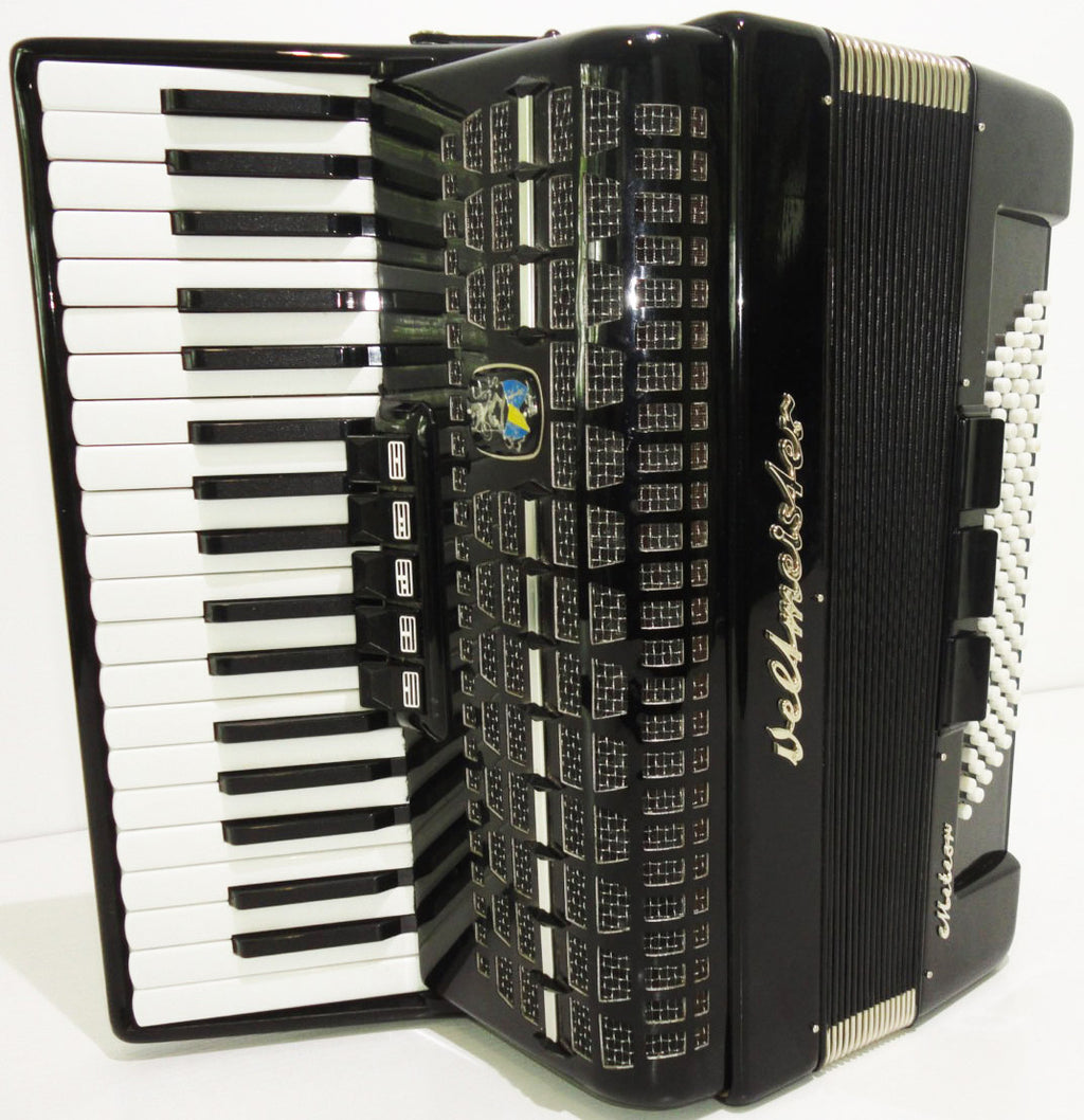 Weltmeister Meteor, Perfect Accordion 96 Bass, Germany, Case, Almost Unused! 903, Very Quality and Amazing sound