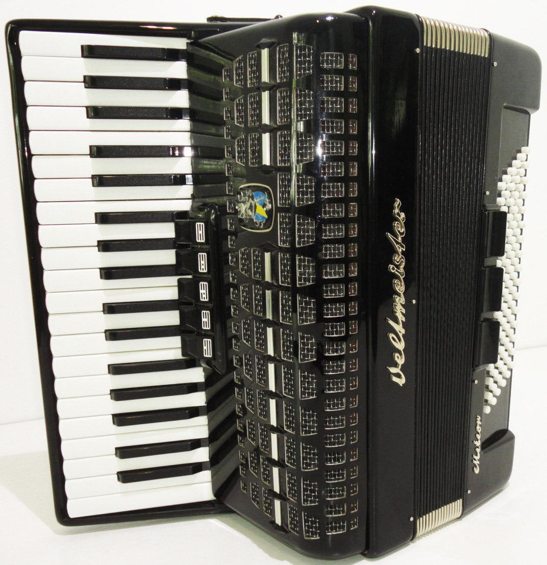 Weltmeister Meteor, Perfect Accordion 96 Bass, Germany, Case, Almost Unused! 903, Very Quality and Amazing sound