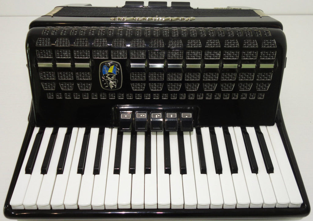 Weltmeister Meteor, Perfect Accordion 96 Bass, Germany, Case, Almost Unused! 903, Very Quality and Amazing sound