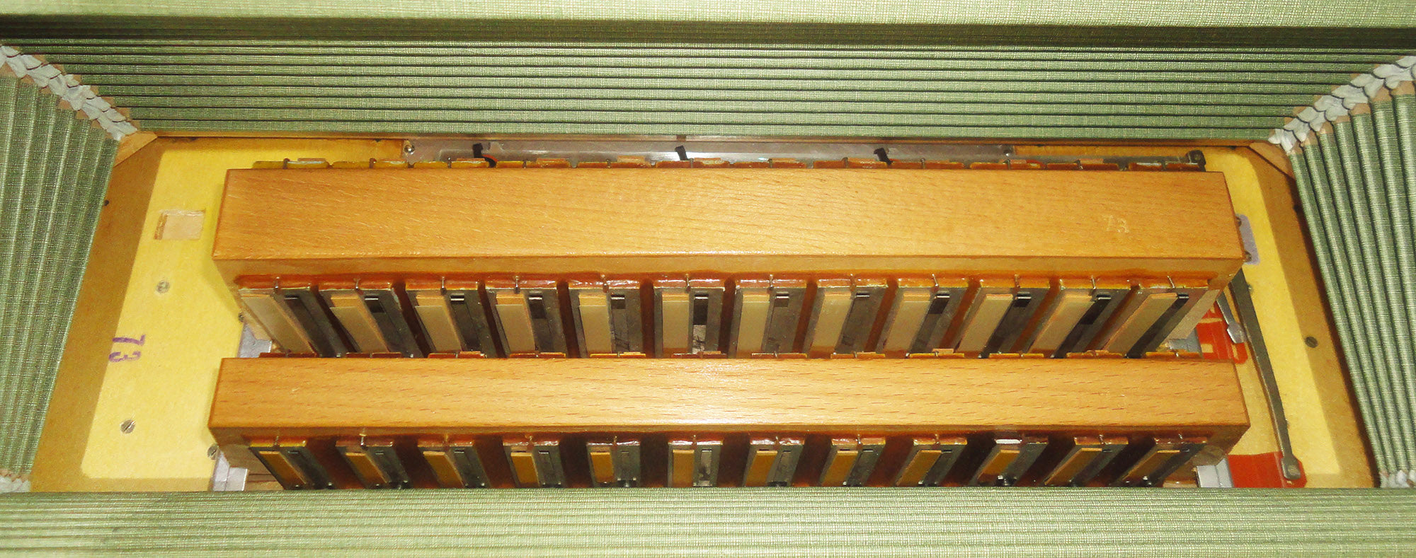 Royal Standard Campania 120 Bass, made in Germany, Amazing Accordion, Case, 1088, Very Beautiful and Quality Sound