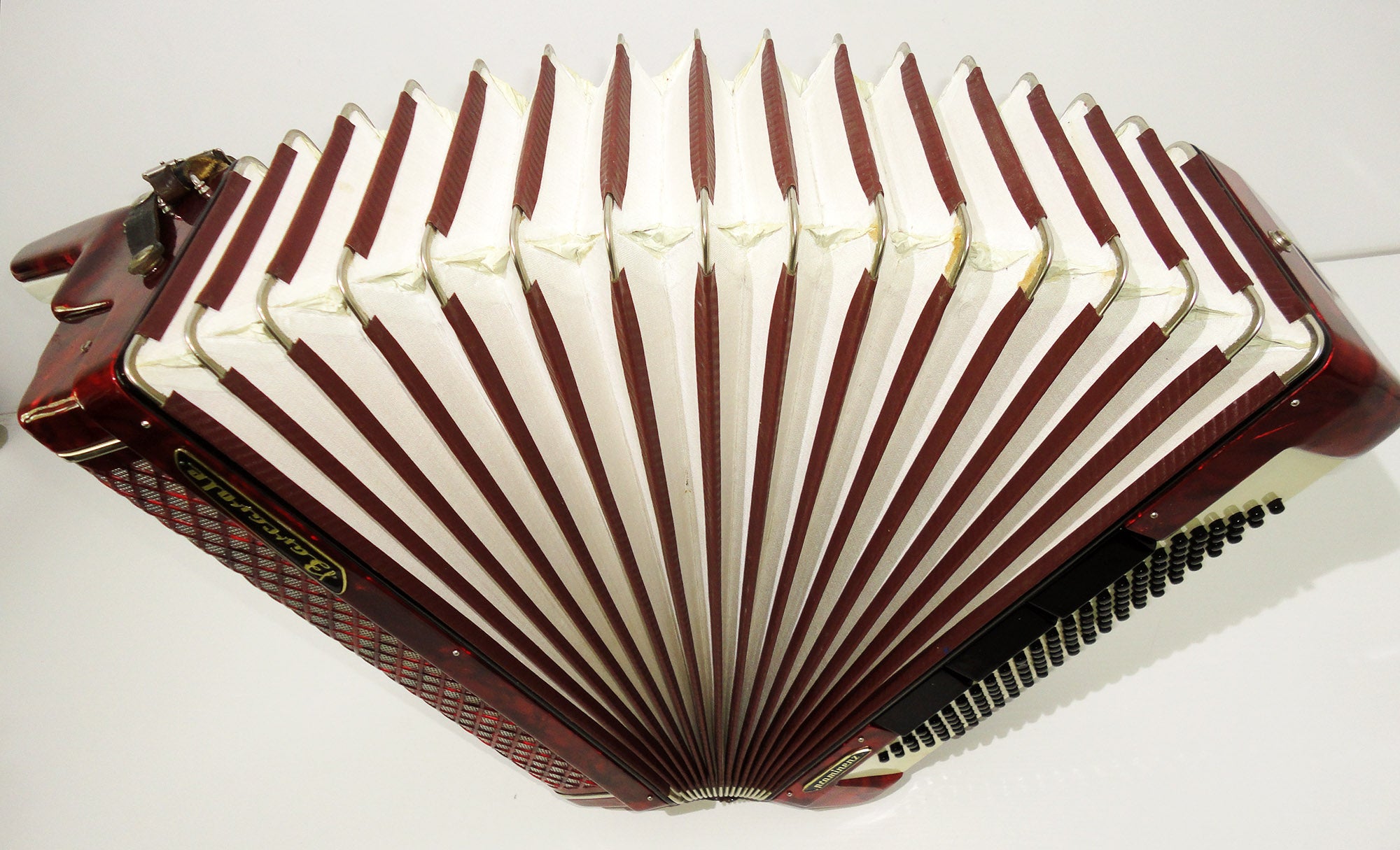 Barcarole Prominenz, Concert Piano Accordion, 120 Bass, made in Germany, 1116, Amazing sound, High Quality Accordian, New Straps