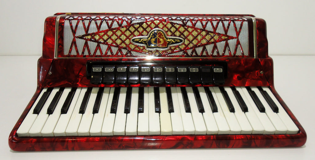 Barcarole Prominenz, Concert Piano Accordion, 120 Bass, made in Germany, 1116, Amazing sound, High Quality Accordian, New Straps