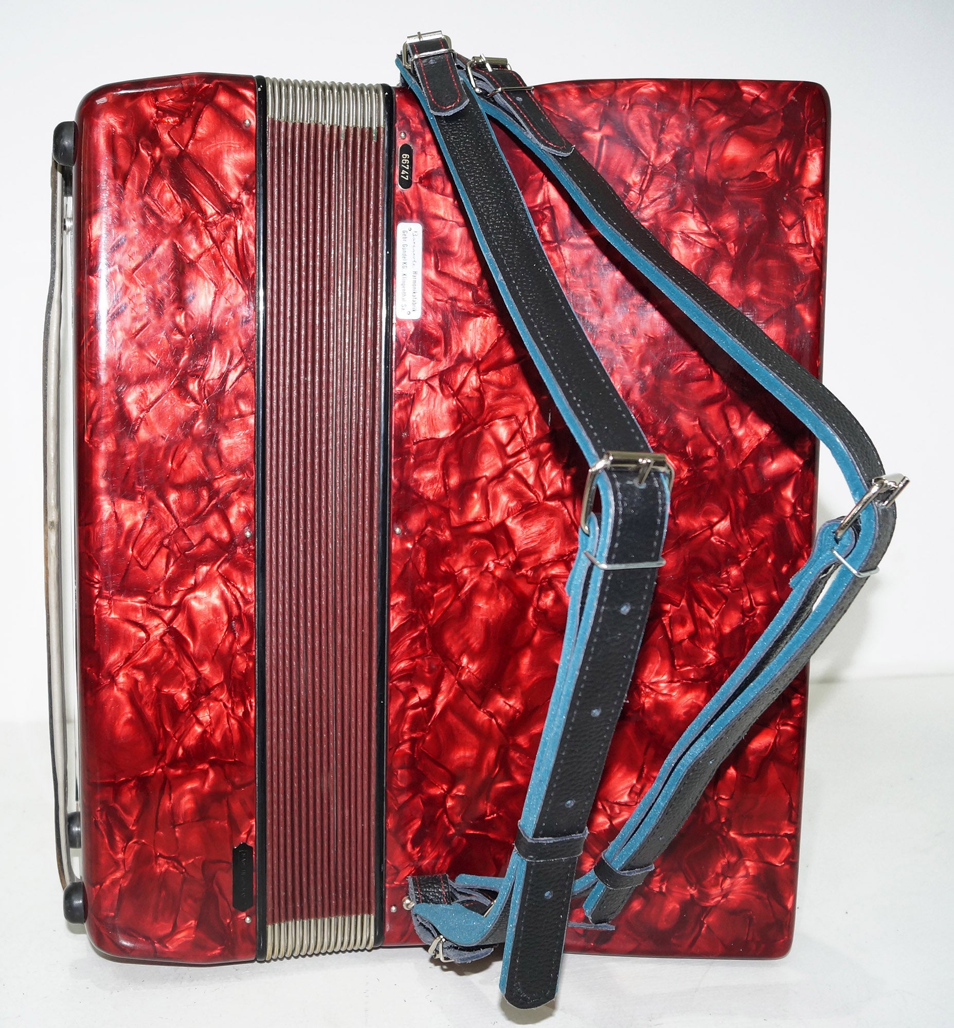 Barcarole Prominenz, Concert Piano Accordion, 120 Bass, made in Germany, 1116, Amazing sound, High Quality Accordian, New Straps