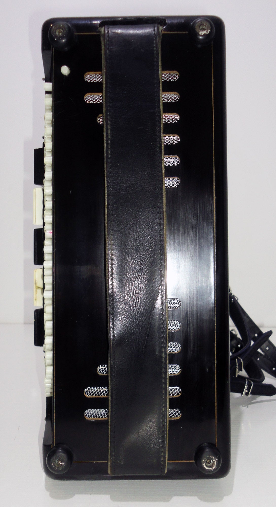 5 Row Weltmeister Musetta, German Button Accordion, Bayan, 120 Bass, Straps 1098, Great Concert, Chromatic Musical Instrument