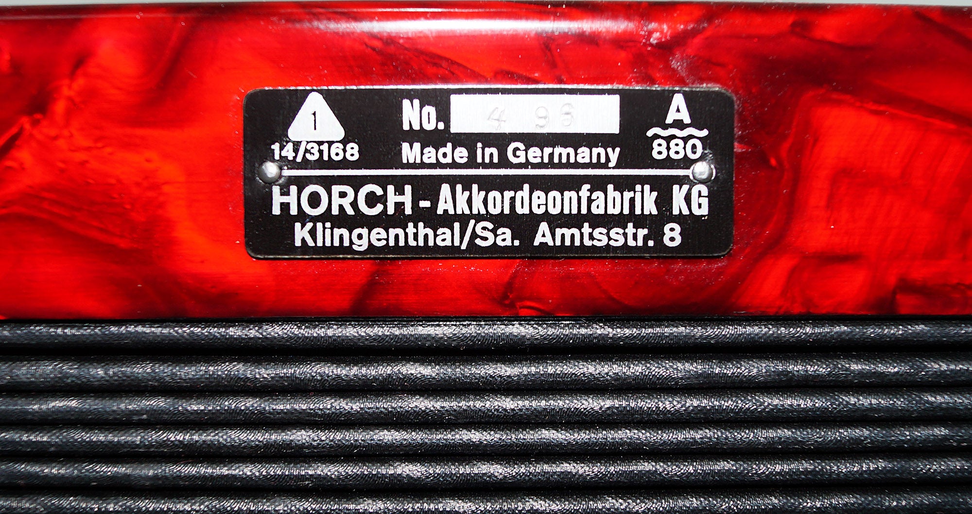 Nahezu NEU! Horch Superior 120 Bass Akkordeon, hergestellt in Deutschland, Koffer 1492, sehr schöner und kräftiger Klang!