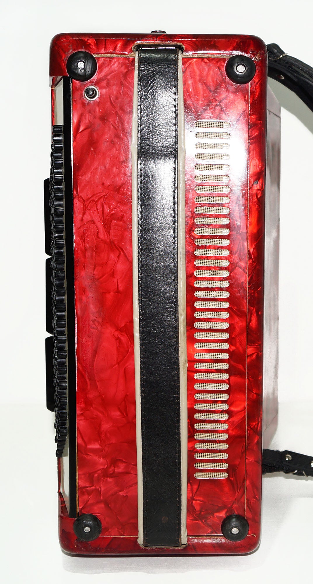 5 Row Barcarole Professional Concert Button Accordion made in Germany Bayan 1550, incl New Straps, Full Size, 120 Bass, 14 Registers