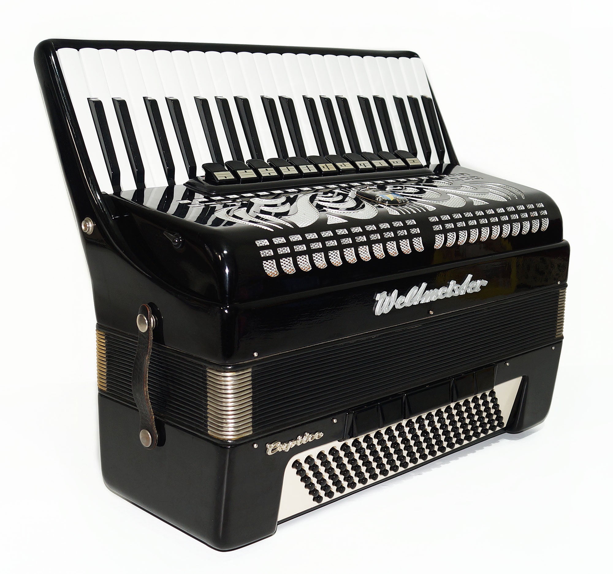 Amazing Weltmeister Caprice 120 Bass, made in Germany Accordion Straps Case 1635, High Quality Piano Accordian! Rich and Powerful Sound!