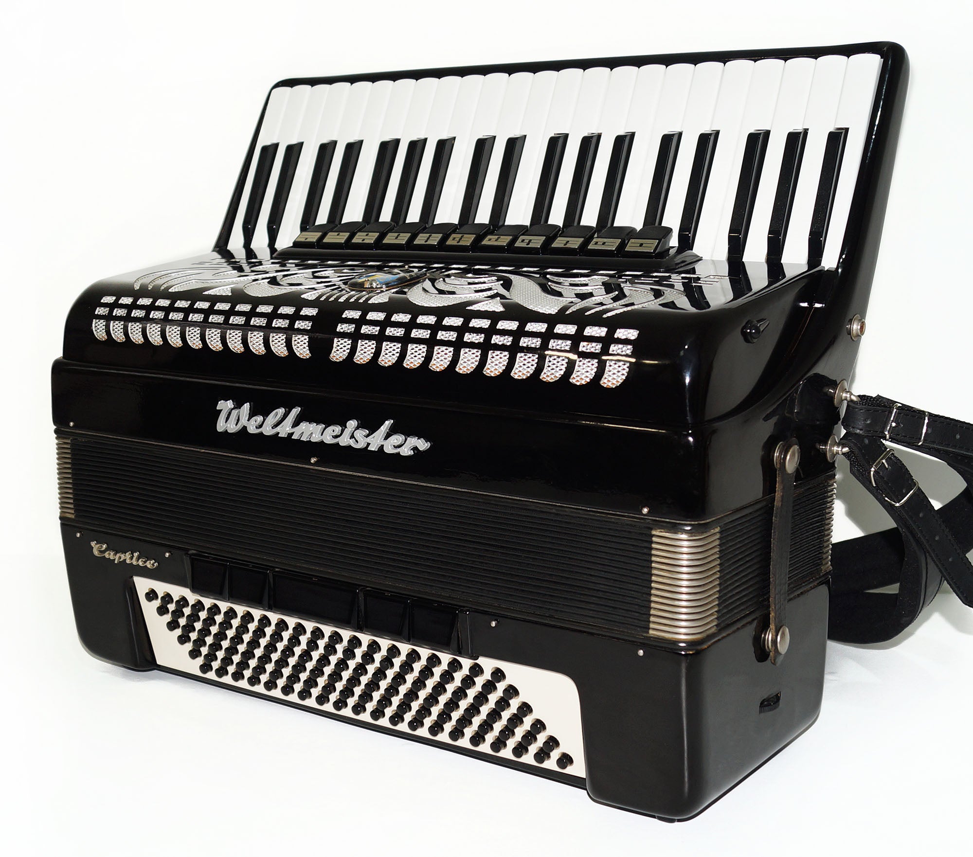 Amazing Weltmeister Caprice 120 Bass, made in Germany Accordion Straps Case 1635, High Quality Piano Accordian! Rich and Powerful Sound!