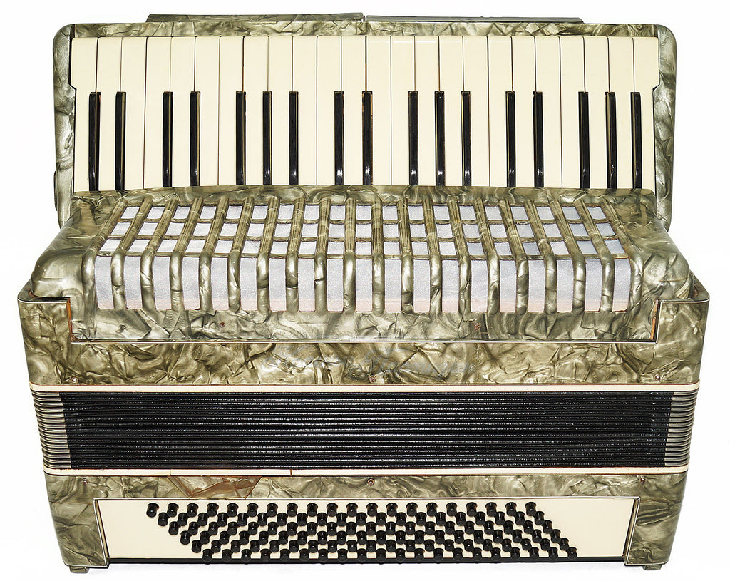 Vintage Piano Accordion Red Partisan, made in USSR, 120 Bass, New Straps 2034, Very Rich and Beautiful sound!