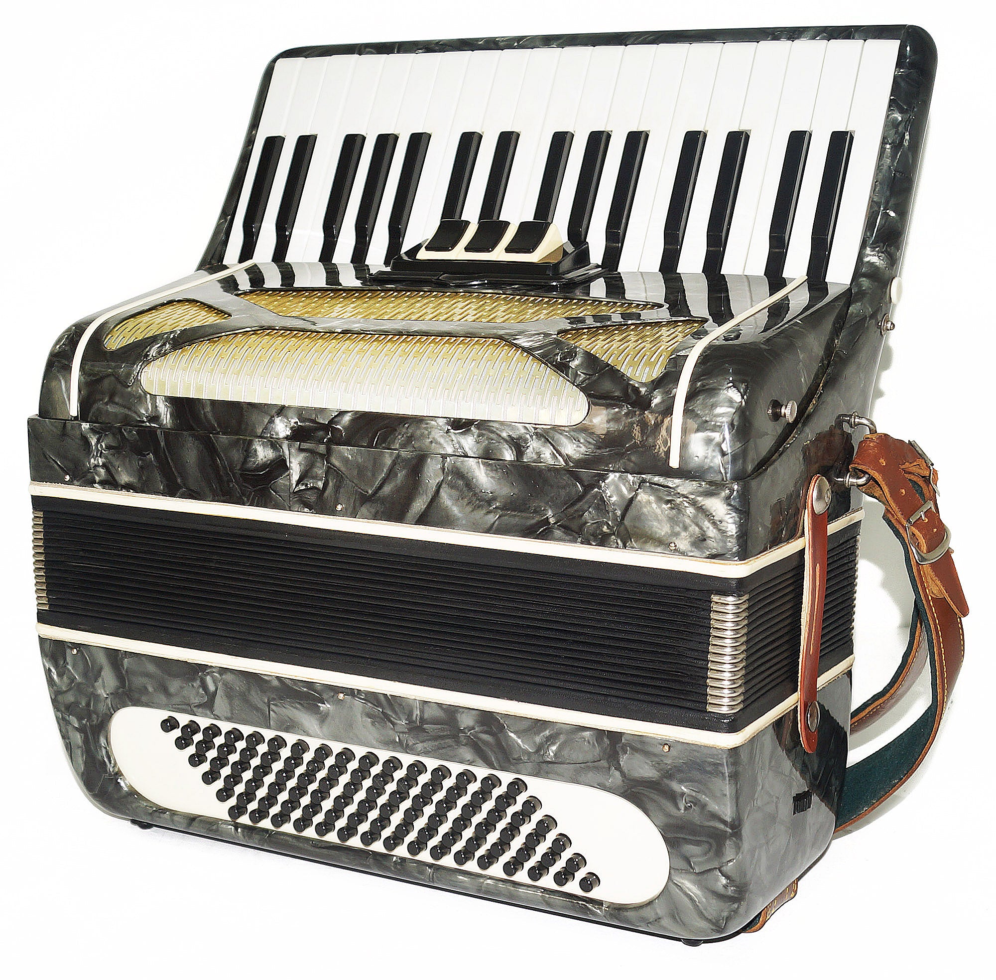 Original Russian Piano Accordion Volna 96 Bass, Straps 1969, Very Beautiful Keyboard Accordian! Excellent sound!
