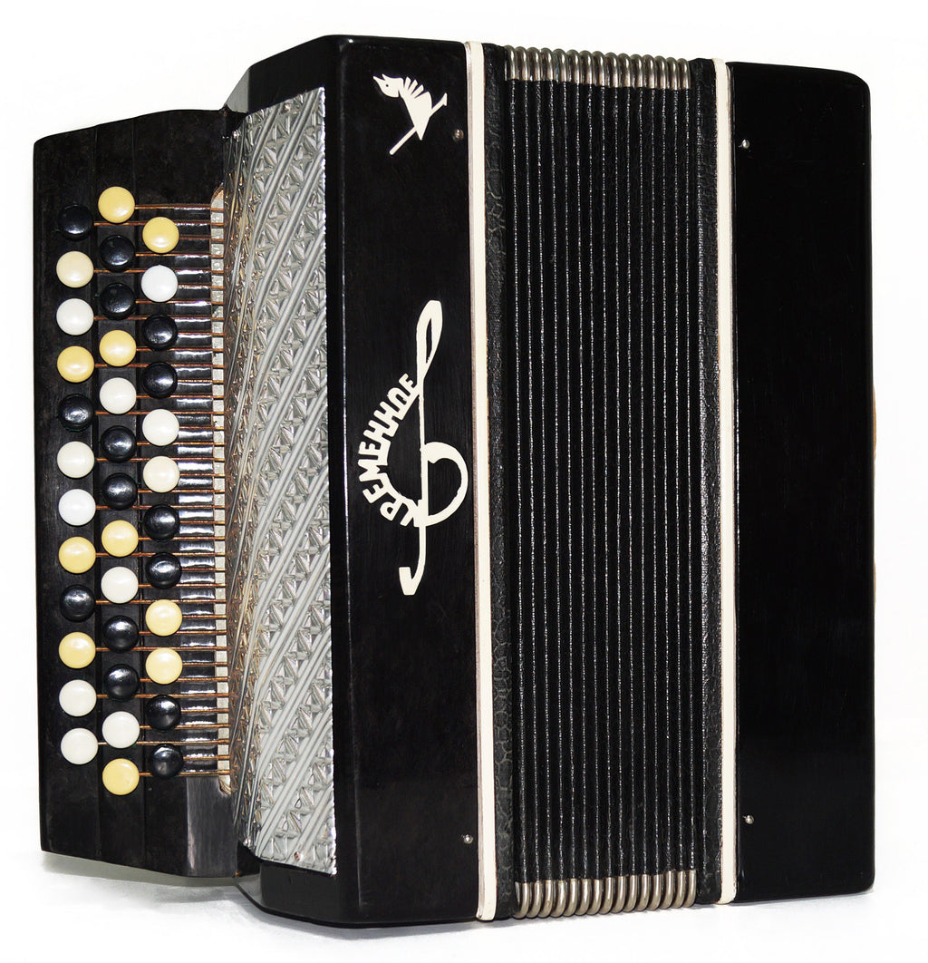 Orchestral Monophone Small Button Accordion made in Ukraine Bayan New Straps 1838, Kremennoe Very Beautiful Sound!