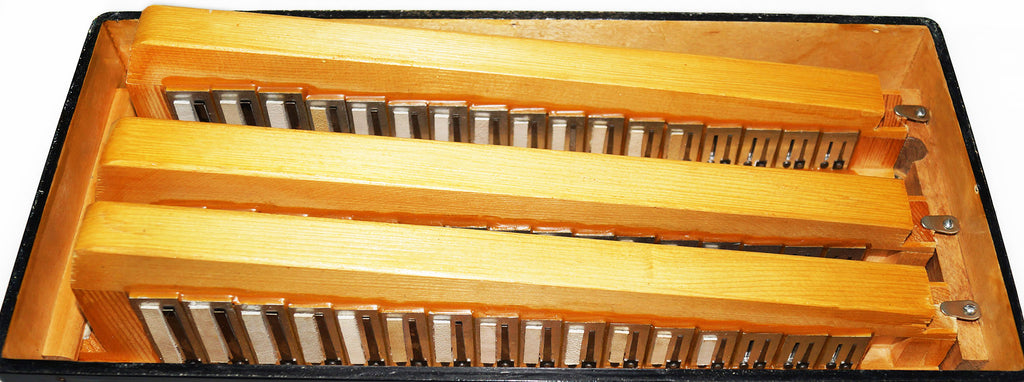 Orchestral Monophone Concert Bayan Double Сontrabass Button Accordion made in Ukraine 1932, Kremennoe, New Straps, Amazing sound.