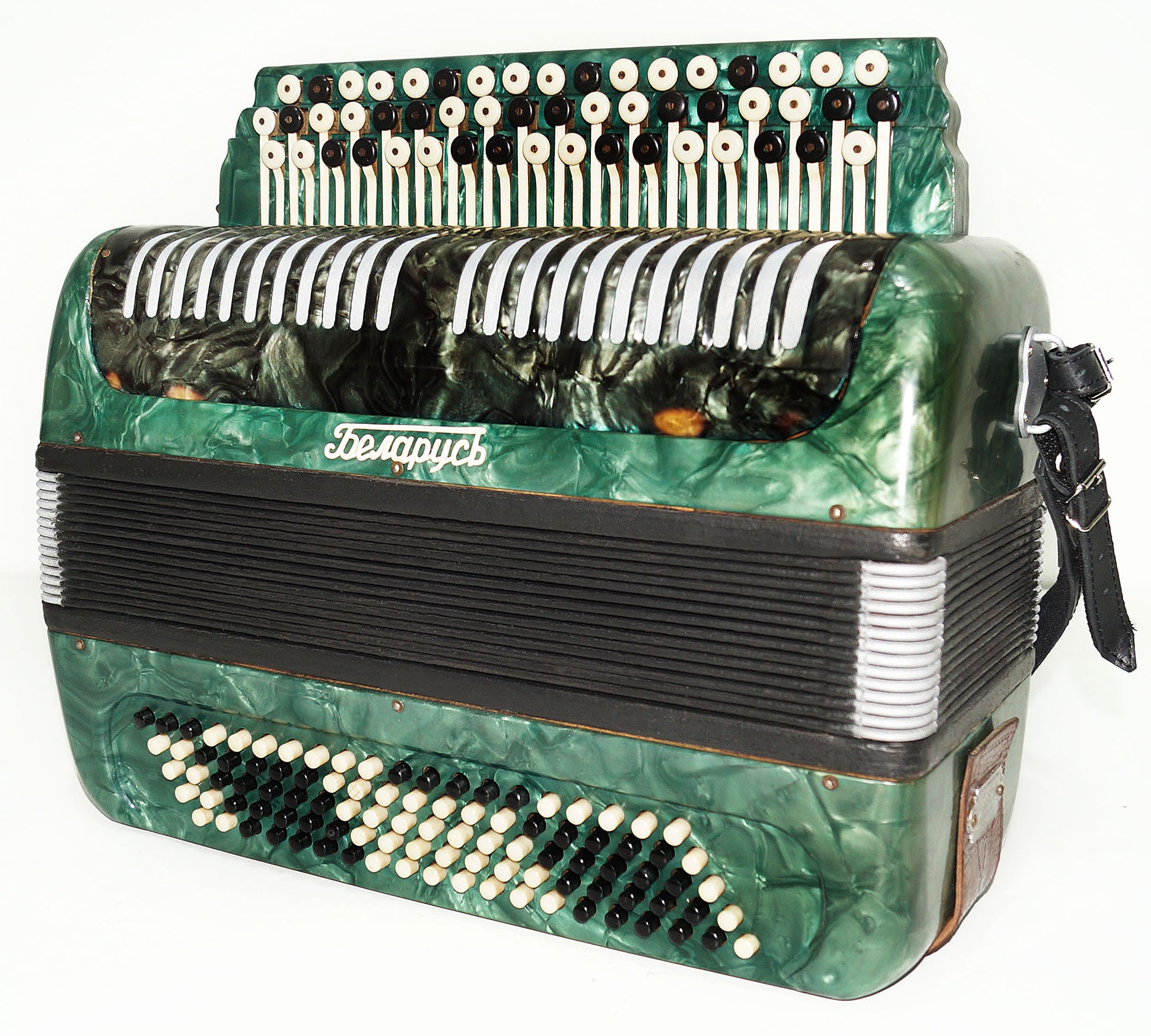 Vintage Button Accordion, 3 Row Folk Old Bayan Belarus, New Straps 1858, Concertina Accordion Wonderful sound!