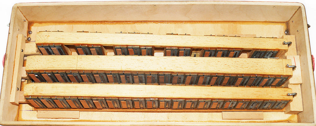 Vintage Klingenthal 80 Bass made in Germany Original Piano Accordion New Straps 1929, Bright and Quality sound.