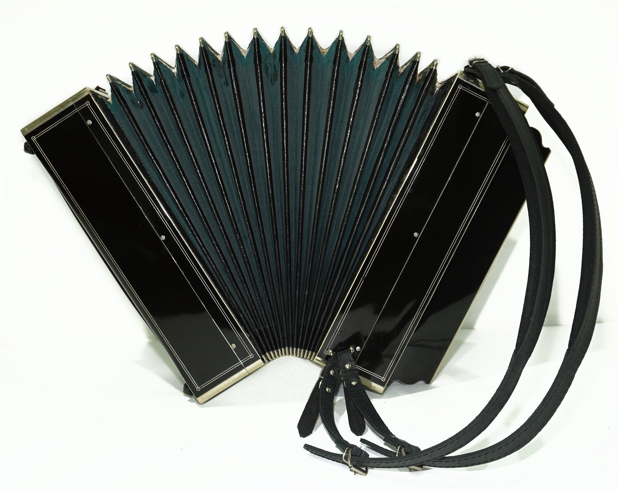 Great Vintage Bayan Button Accordion Solid Reeds Copper Voices 2212, New Straps, Amazing Professional Musical Instrument, Charismatic Sound!