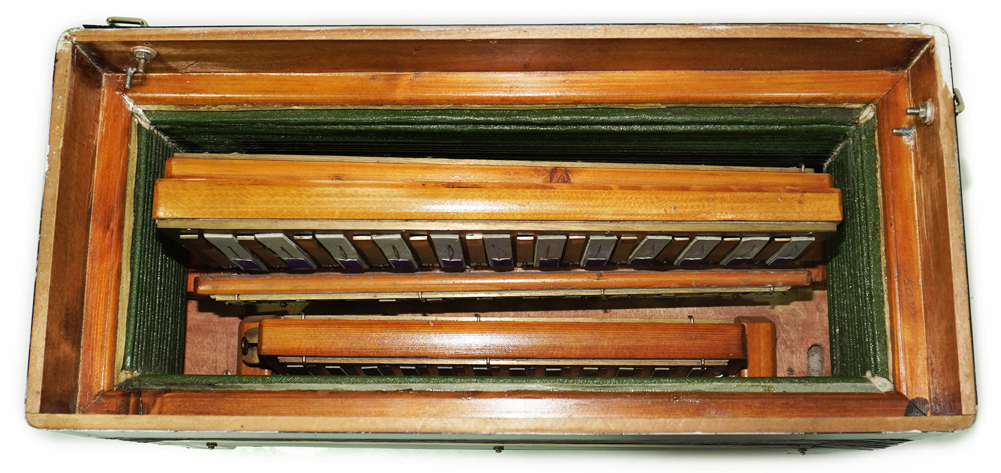 Great Vintage Bayan Button Accordion Solid Reeds Copper Voices 2212, New Straps, Amazing Professional Musical Instrument, Charismatic Sound!