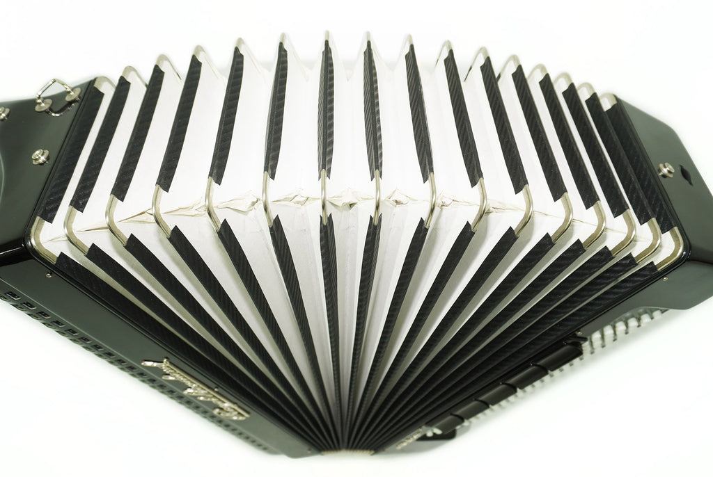 Close to New! Royal Standard Meteor made in Germany 120 Bass Concert Professional Piano Acordion 2237 New Straps, Case, Weltmeister, Amazing Powerful Sound!