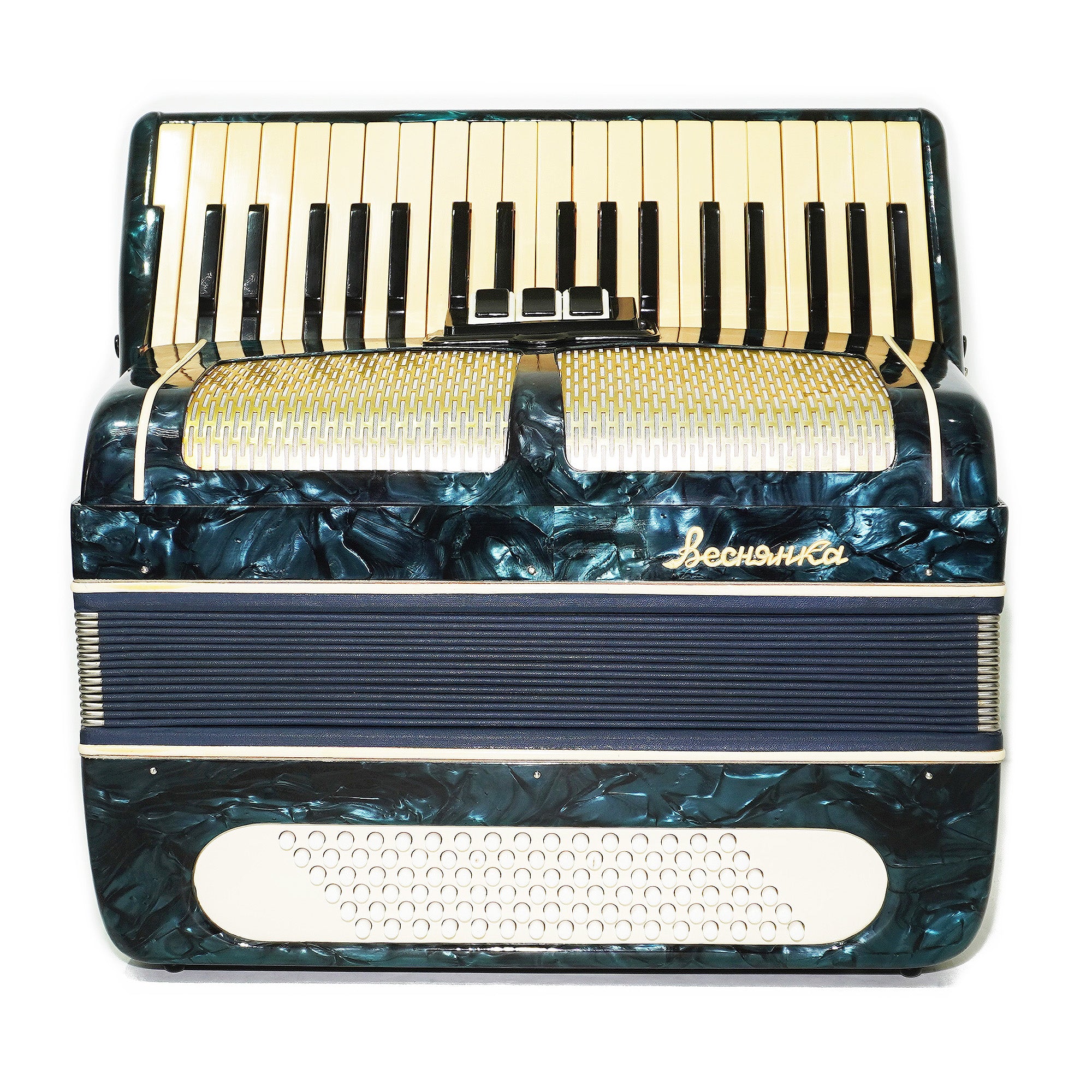Folk Piano Accordion Vesnyanka made in Ukraine 96 Bass Buttons, New Straps, 2273, Keyboard Accordian, Wonderful Rich sound.