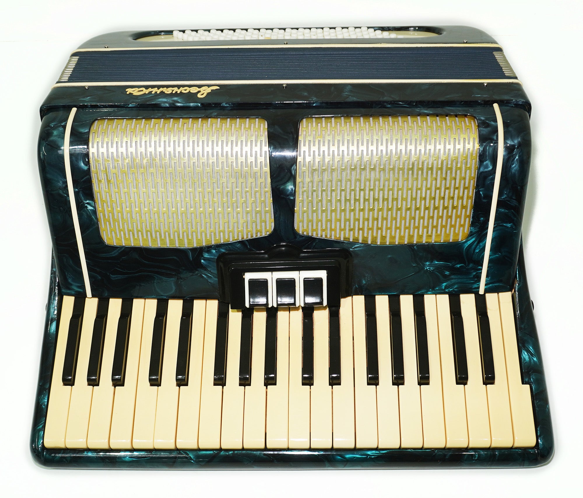 Folk Piano Accordion Vesnyanka made in Ukraine 96 Bass Buttons, New Straps, 2273, Keyboard Accordian, Wonderful Rich sound.