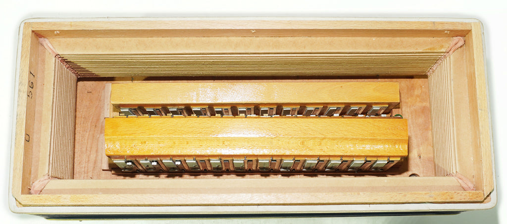 Folk Piano Accordion Vesnyanka made in Ukraine 96 Bass Buttons, New Straps, 2273, Keyboard Accordian, Wonderful Rich sound.