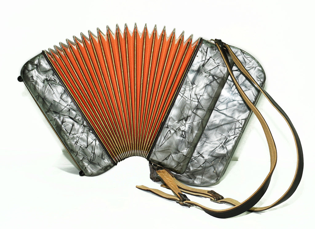 Hohner Club llB Diatonic Squeezebox, German Button Accordion, Harmonika Original Straps 2334, Wonderful sound!