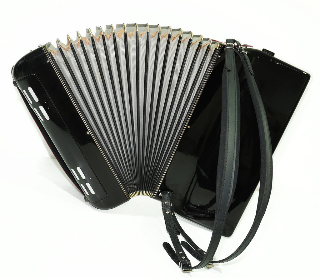 Lignatone Aida III Full Size Piano Accordion, made in Czechoslovakia, New Straps Case, 2350, Keyboard Accordion Instrument, Rich Beautiful sound.