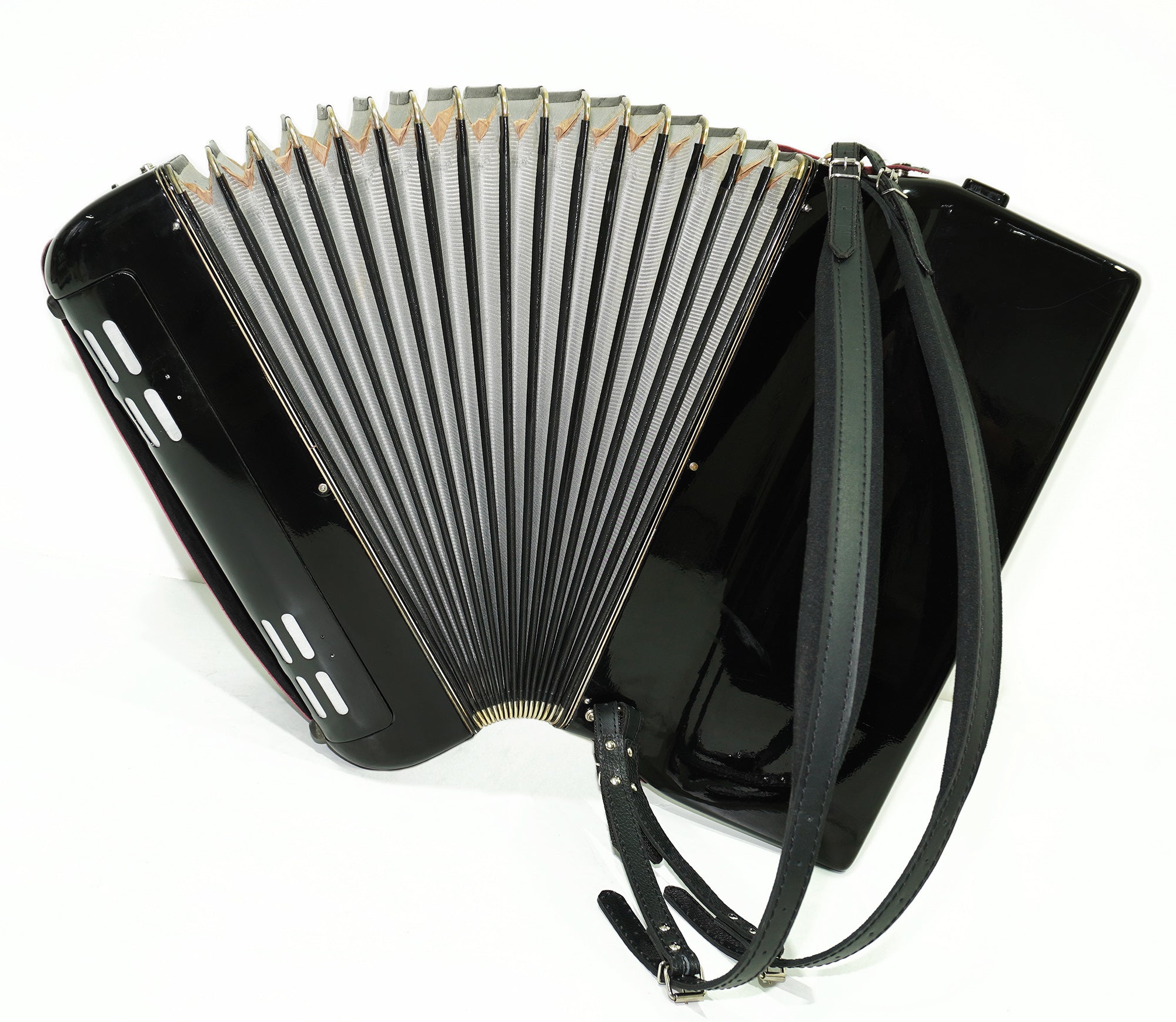 Lignatone Aida III Full Size Piano Accordion, made in Czechoslovakia, New Straps Case, 2350, Keyboard Accordion Instrument, Rich Beautiful sound.