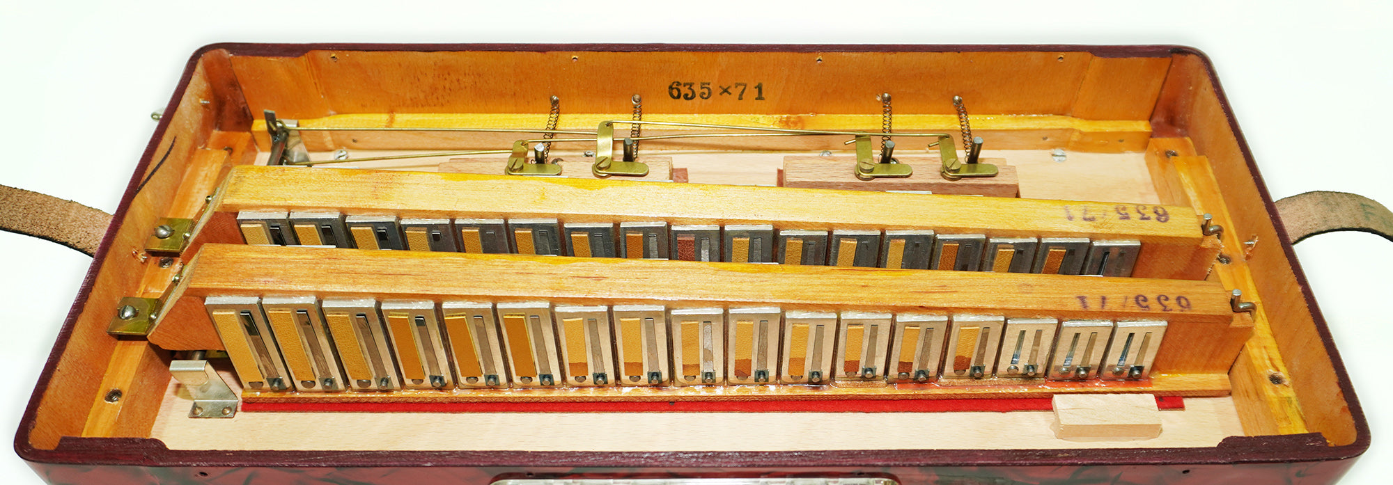 Perfect Cantulia Senorita 72 Bass Accordion, Rare Old German Piano Accordian, New Straps, 2367, Keyboard Accordion Instrument, Rich and Bright Sound