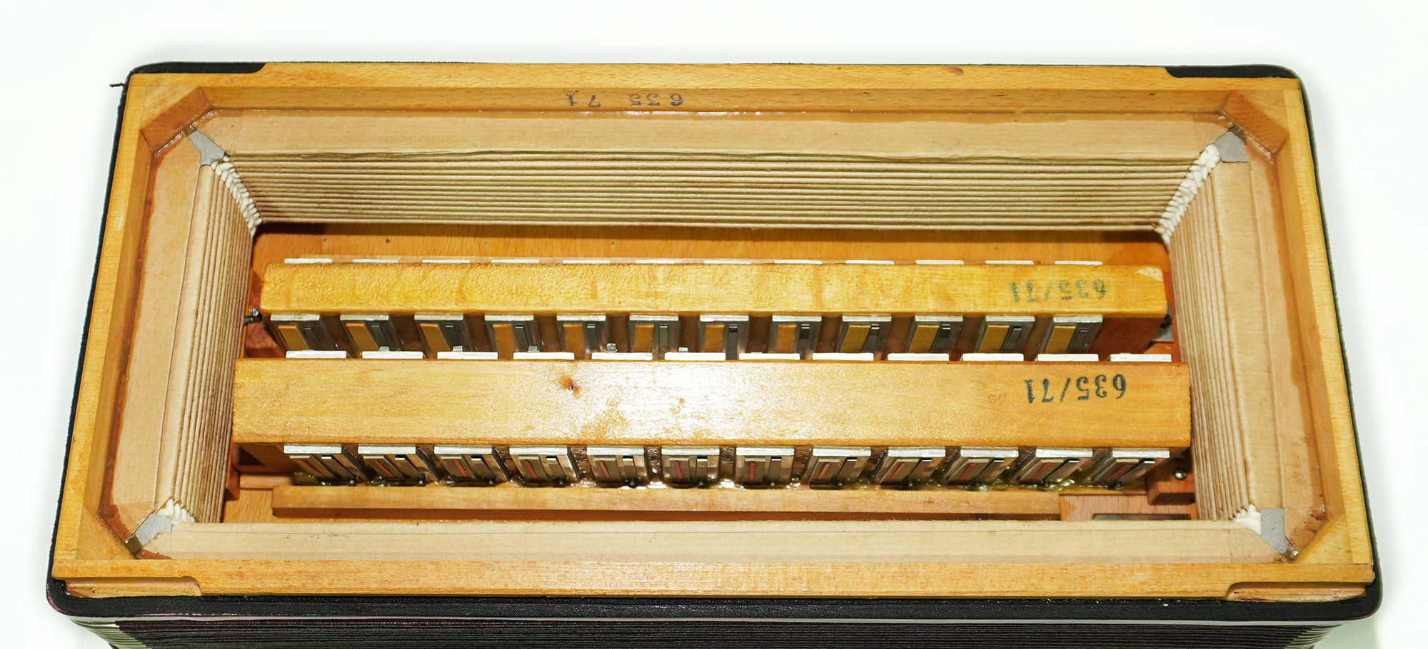 Perfect Cantulia Senorita 72 Bass Accordion, Rare Old German Piano Accordian, New Straps, 2367, Keyboard Accordion Instrument, Rich and Bright Sound