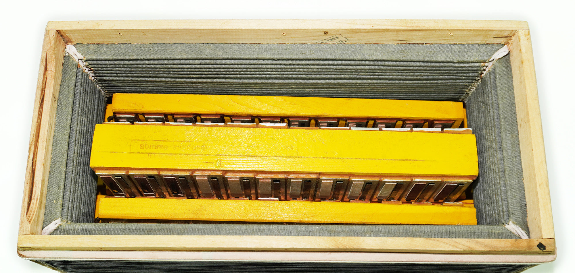 Vintage Bayan Button Accordion Kreminne, 3 Rows 100 Bass buttons, made in Ukraine, New Straps 2484, Bright and Rich sound.