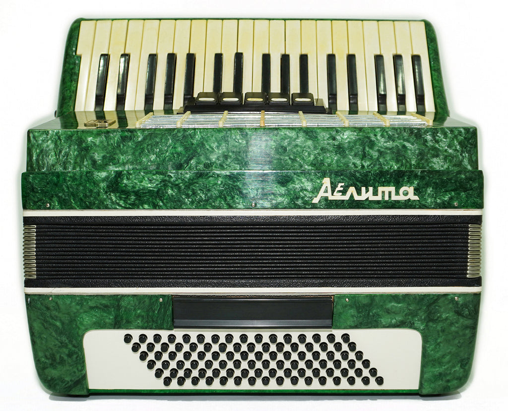 Ukraine Piano Accordion 96 Bass Aelita, Vintage Keyboard Accordian in Tune, New Straps, 2698