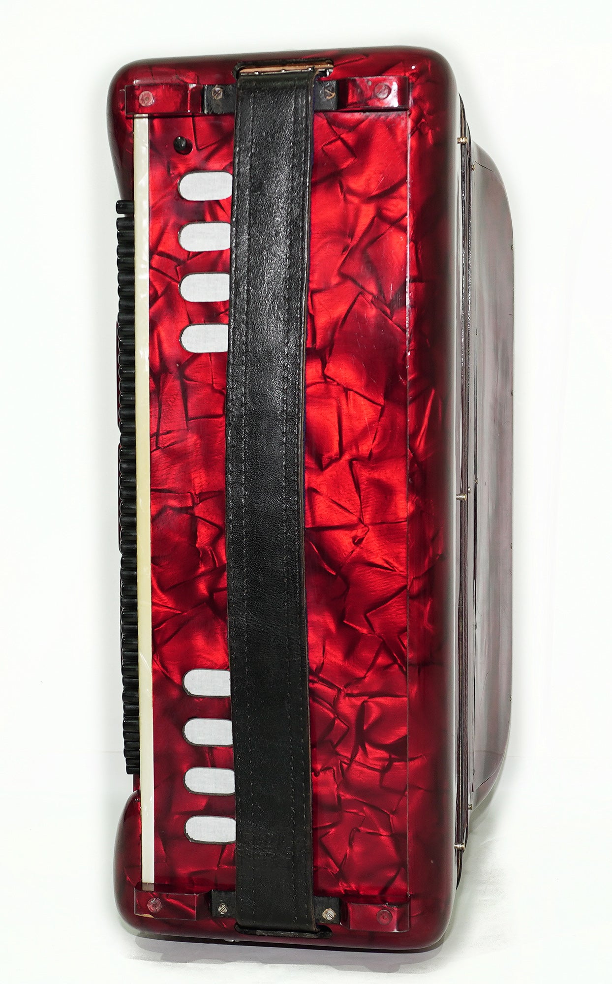 Serenelli 120 Bass Button Accordion – Musical Workshop Harmony