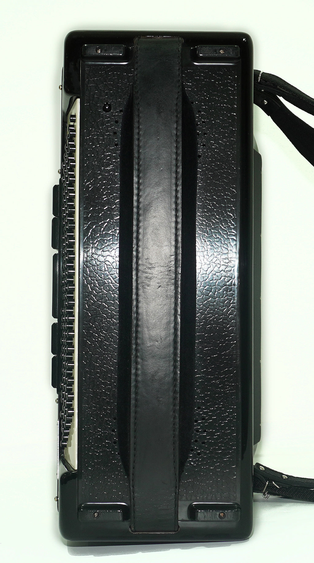 Weltmeister Grandina Vintage Button Accordion, made in Germany, Concert Bayan, Griff B Stradella, 2451, New Straps and Soft Case, Professional Accordian
