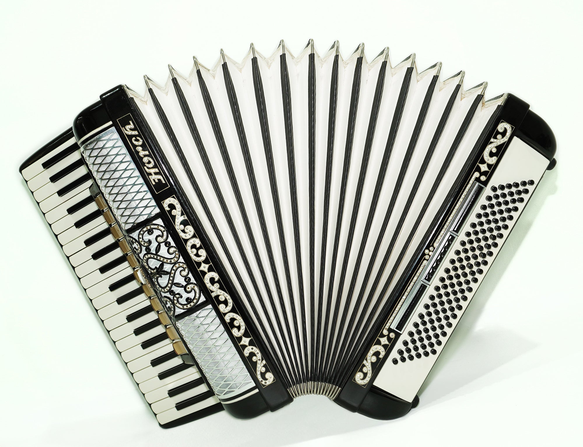 Horch Superior Professional Accordion Full Size Original Concert Piano Accordion, made in Germany, New Straps Soft Bag, Keyboard Musical Instrument, 2479
