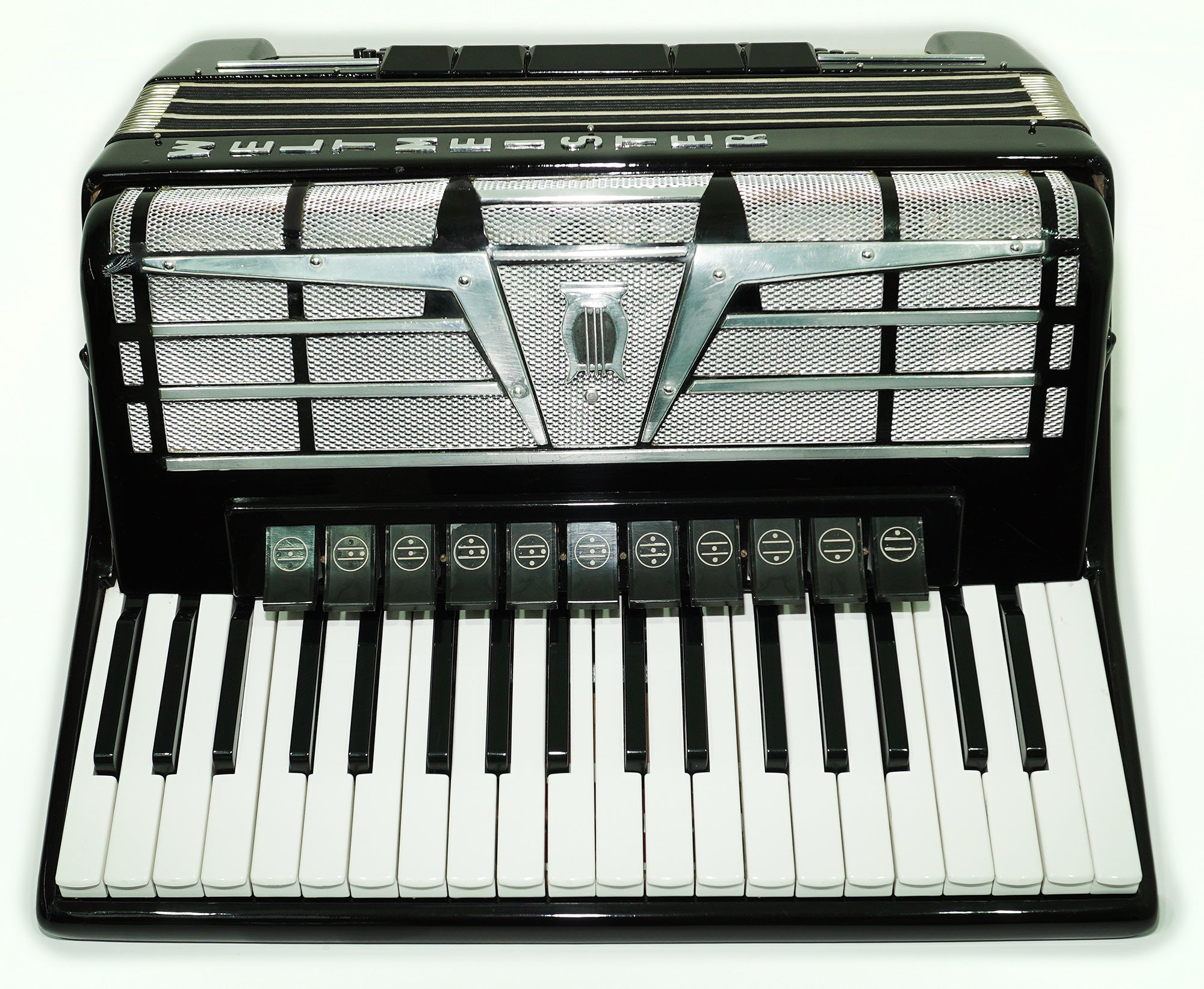 Weltmeister Amigo Accordion 96 Bass made in Germany, New Straps Soft Case for Gift, Vintage Keyboard Piano Accordian Musical Instrument, 2480
