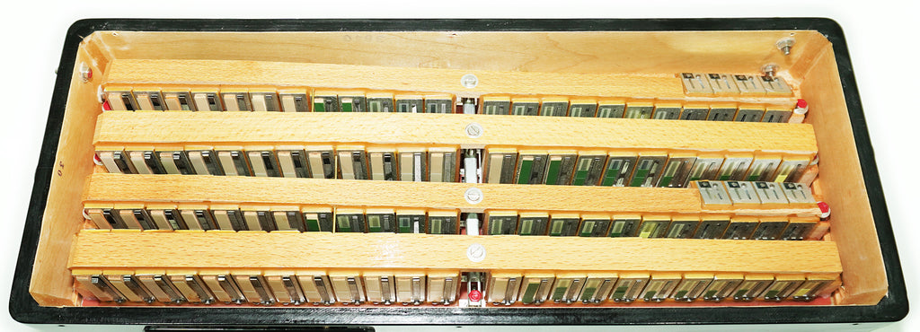 Barcarole Sonaphon 120 Bass Knopfakkordeon Bayan, hergestellt in Deutschland, Vintage Konzertakkordeon, neue Riemen, Original-Hartschalenkoffer, 2491, professionelles Akkordeon für Musiker