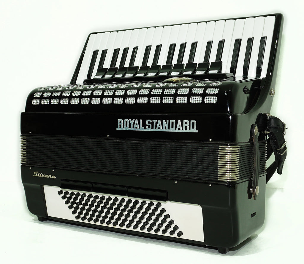 Almost Unused Royal Standard Silvana Piano Accordion 96 bass made in Germany, Concert Akkordeon for Musicians, with New Straps and Hard Case, 2506