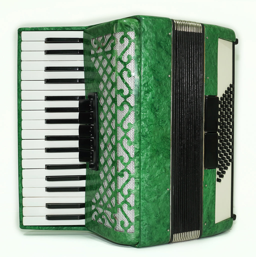Russian Accordion 72 Bass Buttons, Original Keyboard Piano Accordian Musical Instrument, New Straps, Wonderful sound, Harmonica in Tune, 2551