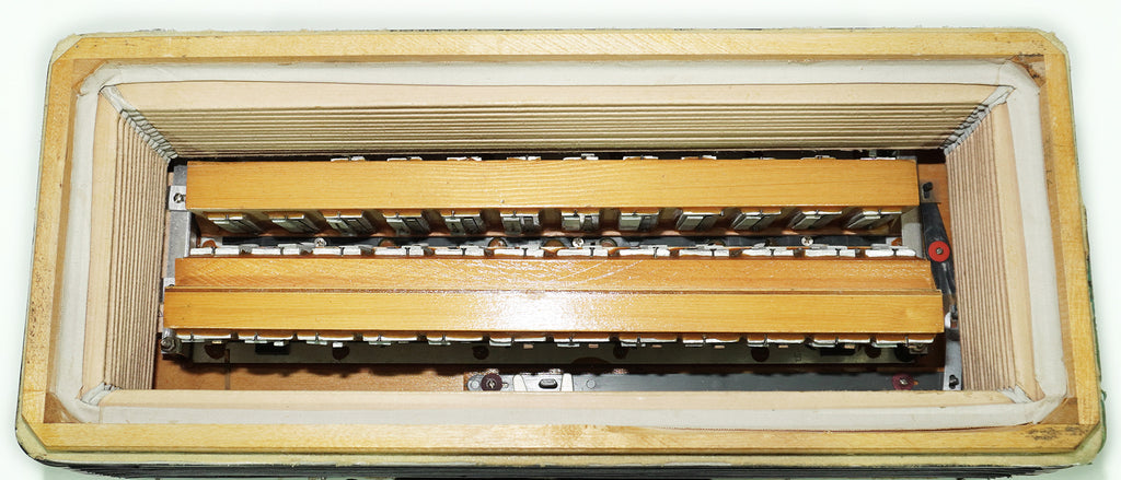 Russian Accordion 72 Bass Buttons, Original Keyboard Piano Accordian Musical Instrument, New Straps, Wonderful sound, Harmonica in Tune, 2551