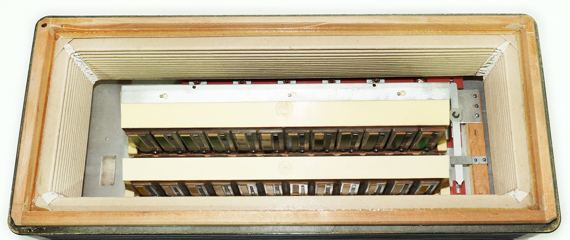 Weltmeister Grandina 5 Row Button Accordion 120 Bass, B Griff, made in Germany, Concert Bayan with New Straps and Soft Case, Professional Bayan Accordian for Adults, 2555