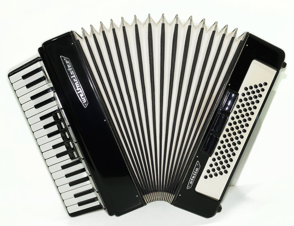 Weltmeister Stella Accordion 80 Bass made in Germany, New Straps and Soft Case for Gift, Vintage Keyboard Piano Accordian Musical Instrument, 2559