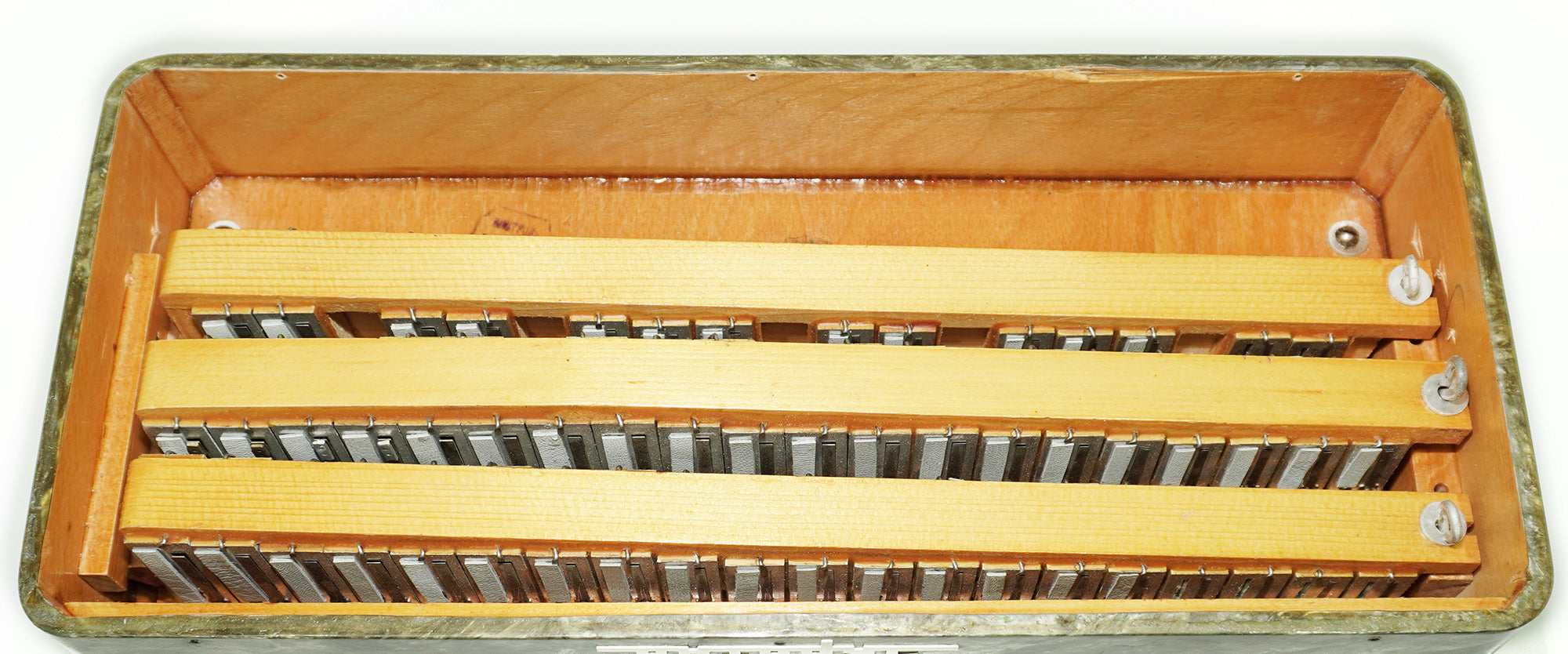 Ukraine Piano Accordion 80 Bass Buttons, New Straps, Lightweight Keyboard Accordian, Folk Musical Instrument, Wonderful sound, 2593