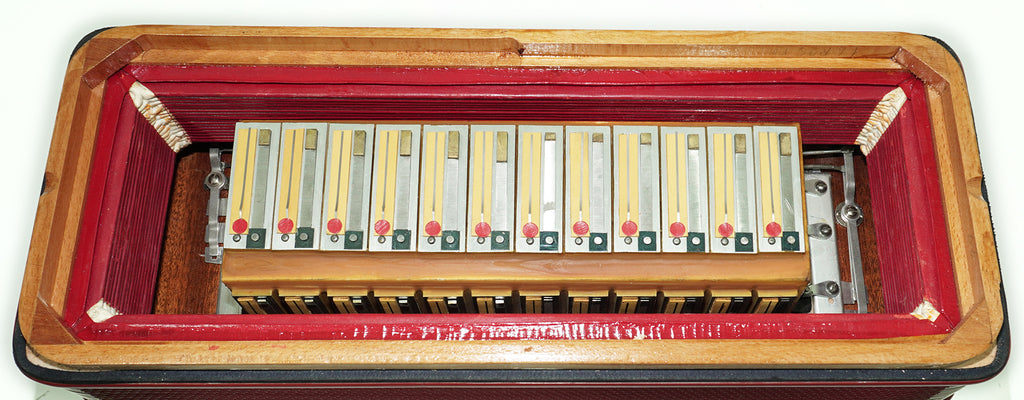 Paolo Soprani 5 Rows Button Accordion made in Italy, C Griff Professional Concert Accordeone de Botones, Straps and Hard Case, 2591