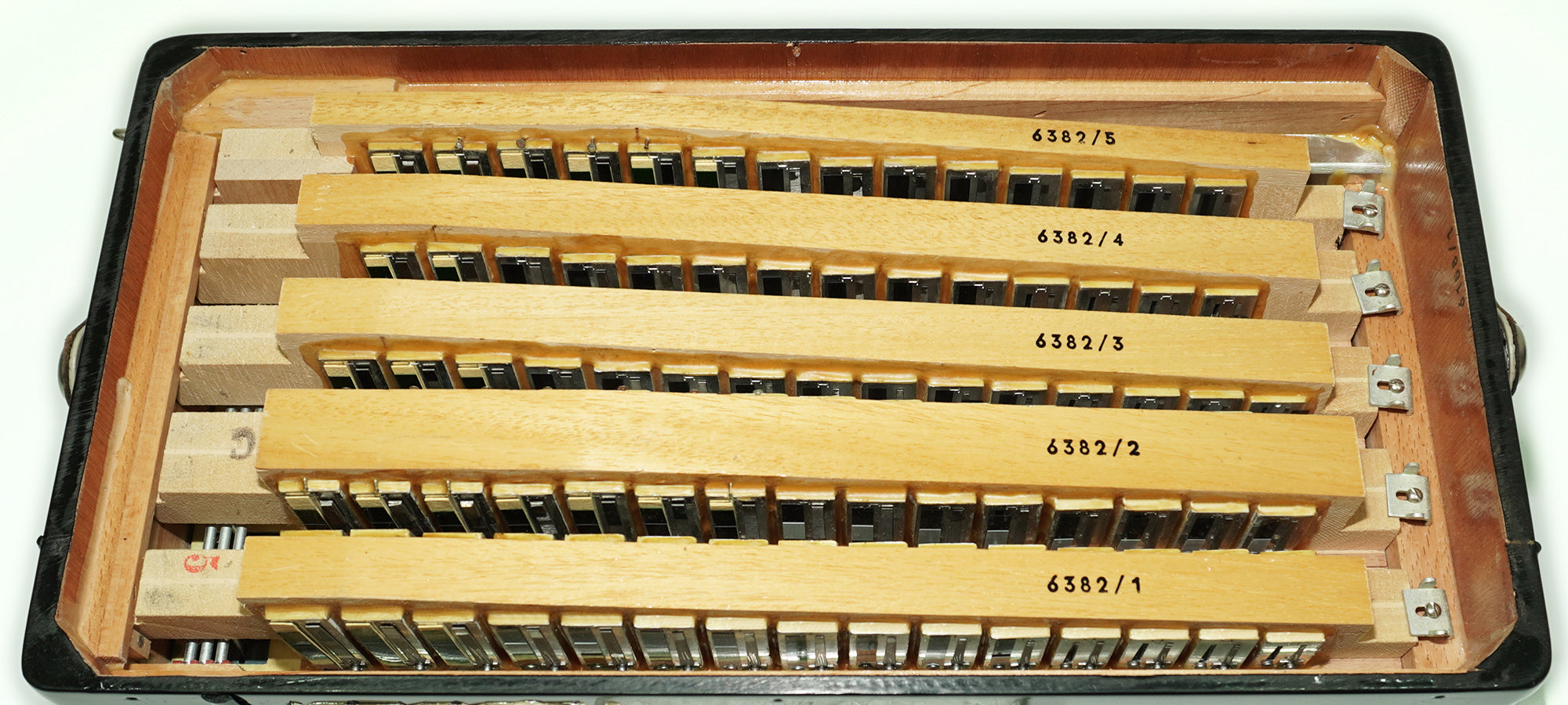 Hohner Riviera III B Griff Bayan Lightweight 5 Row Button Accordion 96 Bass made in Germany, Straps, Hard Case, Accordeone de Botones, 2603