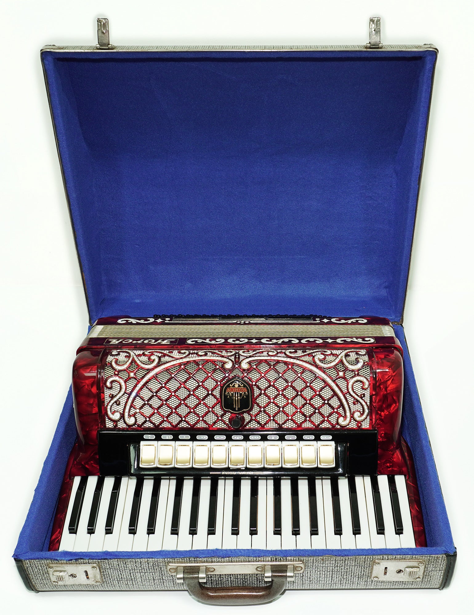 Horch Deluxe Full Size Piano Accordion 120 Bass, made in Germany, New Straps and Hard Case, Powerful Sound! Musical Instrument for Adults! 2606