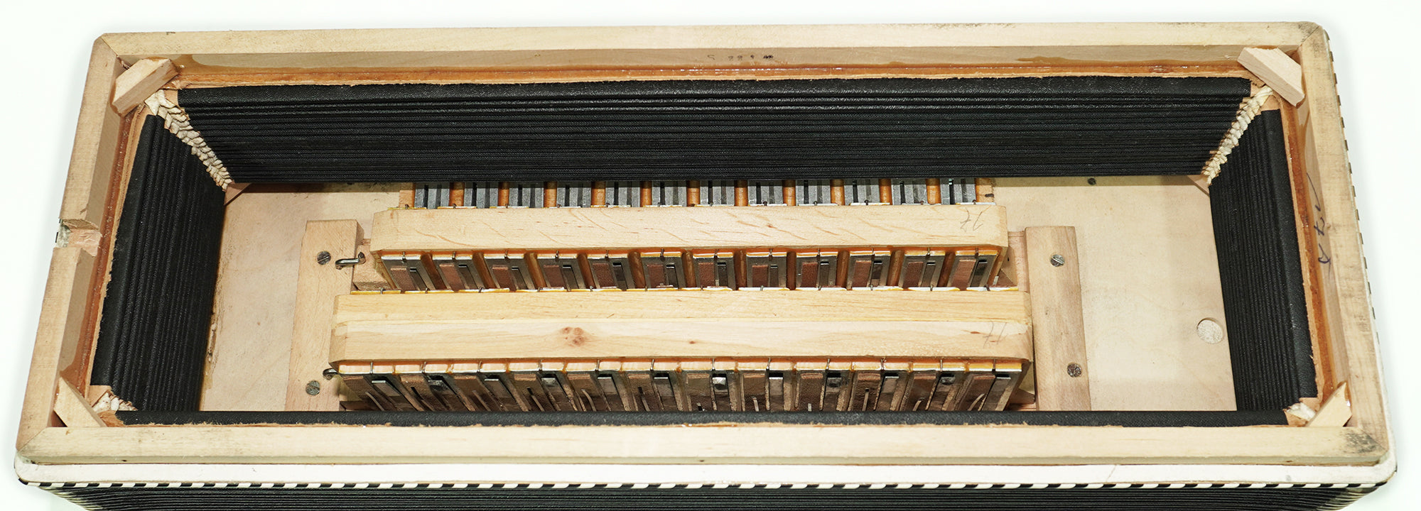 Hess Klingenthal Vintage Accordion 120 Bass, made in Germany, Lightweight Old Original Piano Accordion, New Straps, 2617